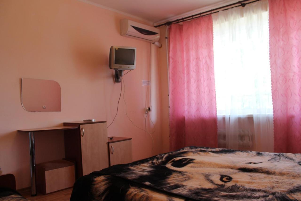 Kometa-2 Hotel Koblevo Room photo